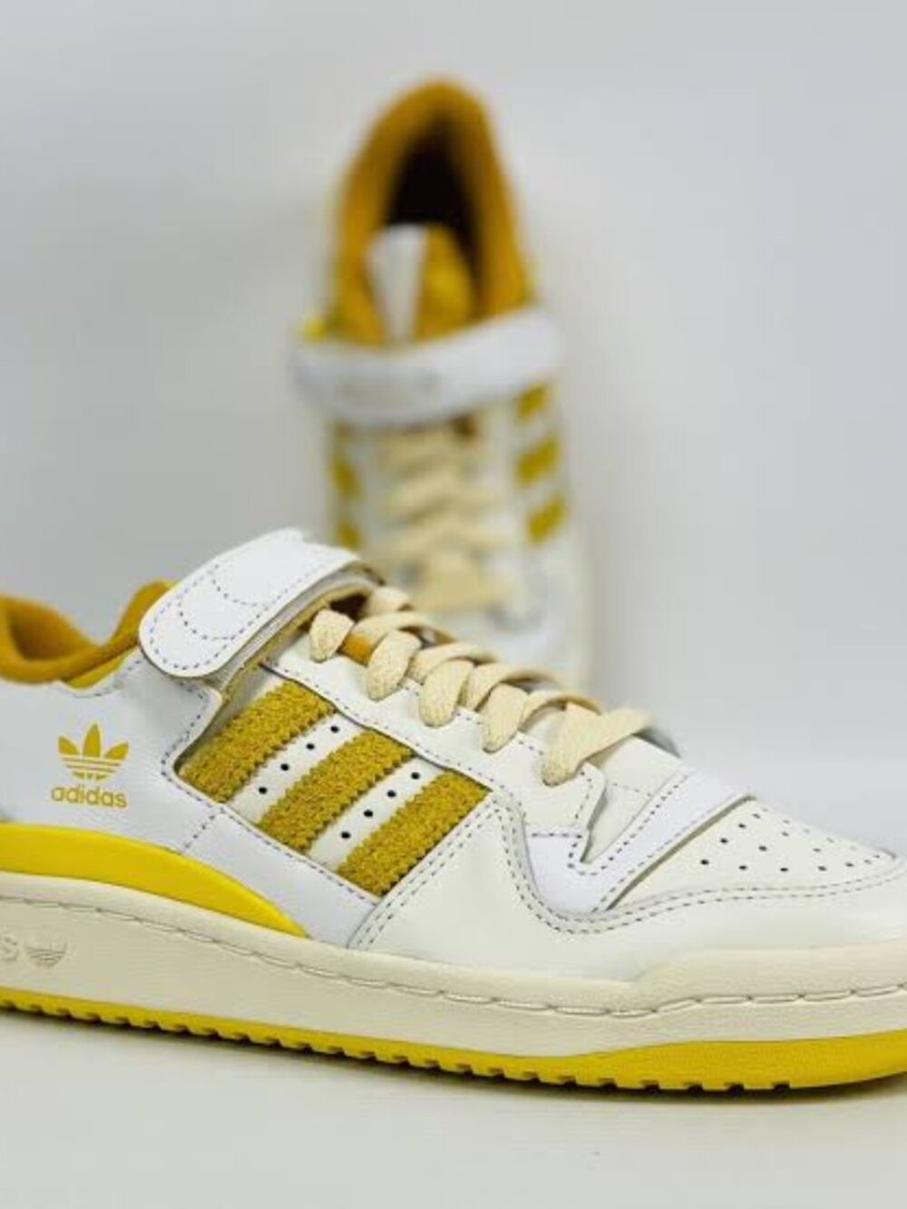 Adidas Originals Forum 84 Low Men's Size 8 - Womens Size 10 Athletic Sneakers